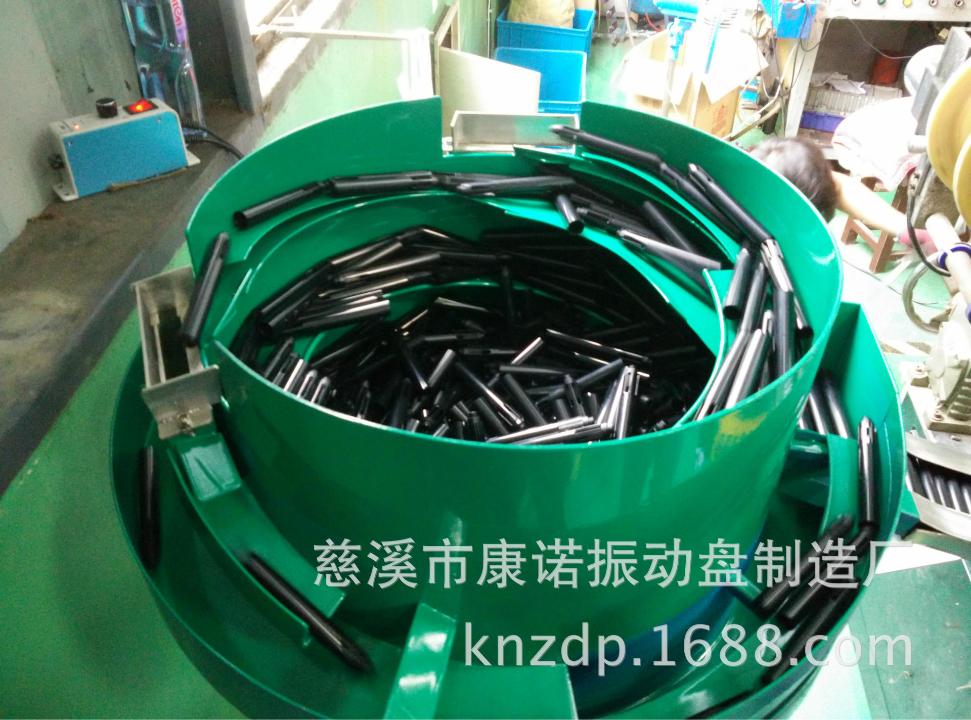 解析批发供应热转印机自动上料振动盘 笔杆振动盘的功能与高清大图应用